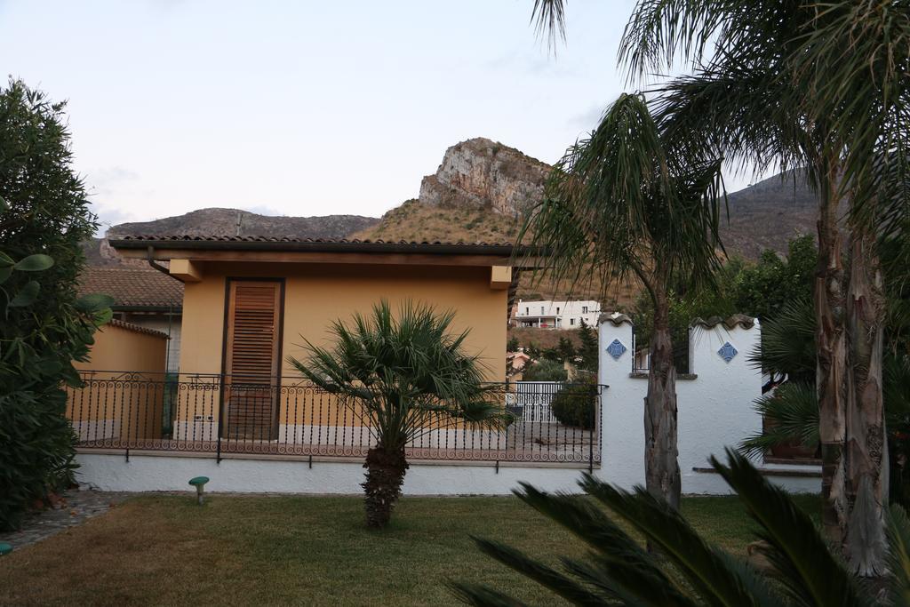 Casa Vacanze Al Ma Gi Villa Castellammare del Golfo Ruang foto